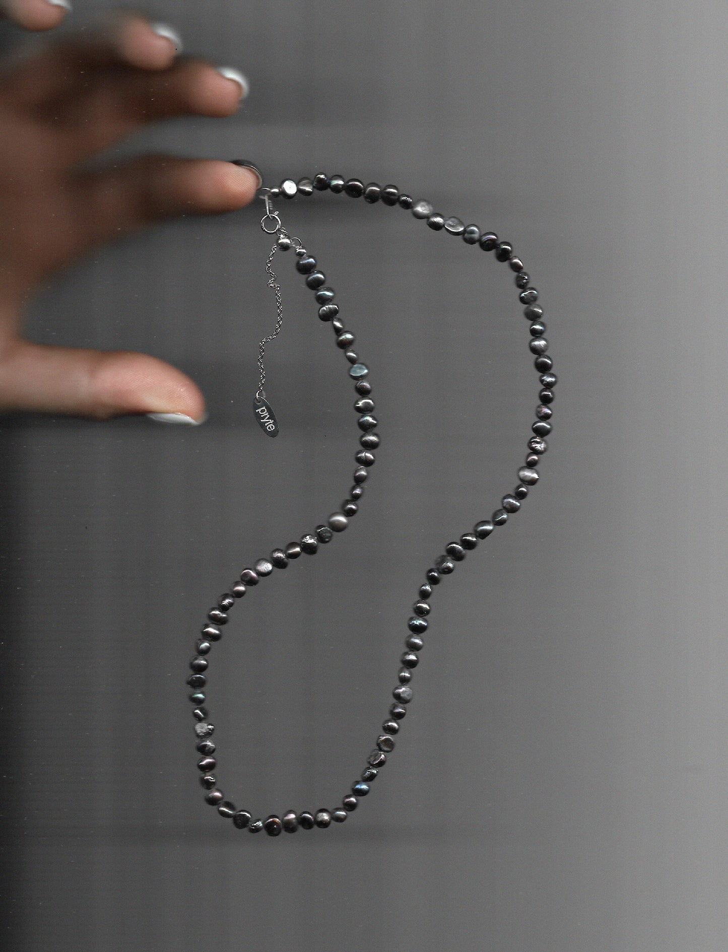 Small Abyss Cluster Necklace