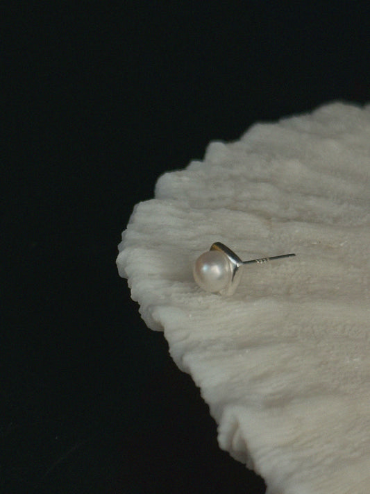 Silver Tide Ear Studs