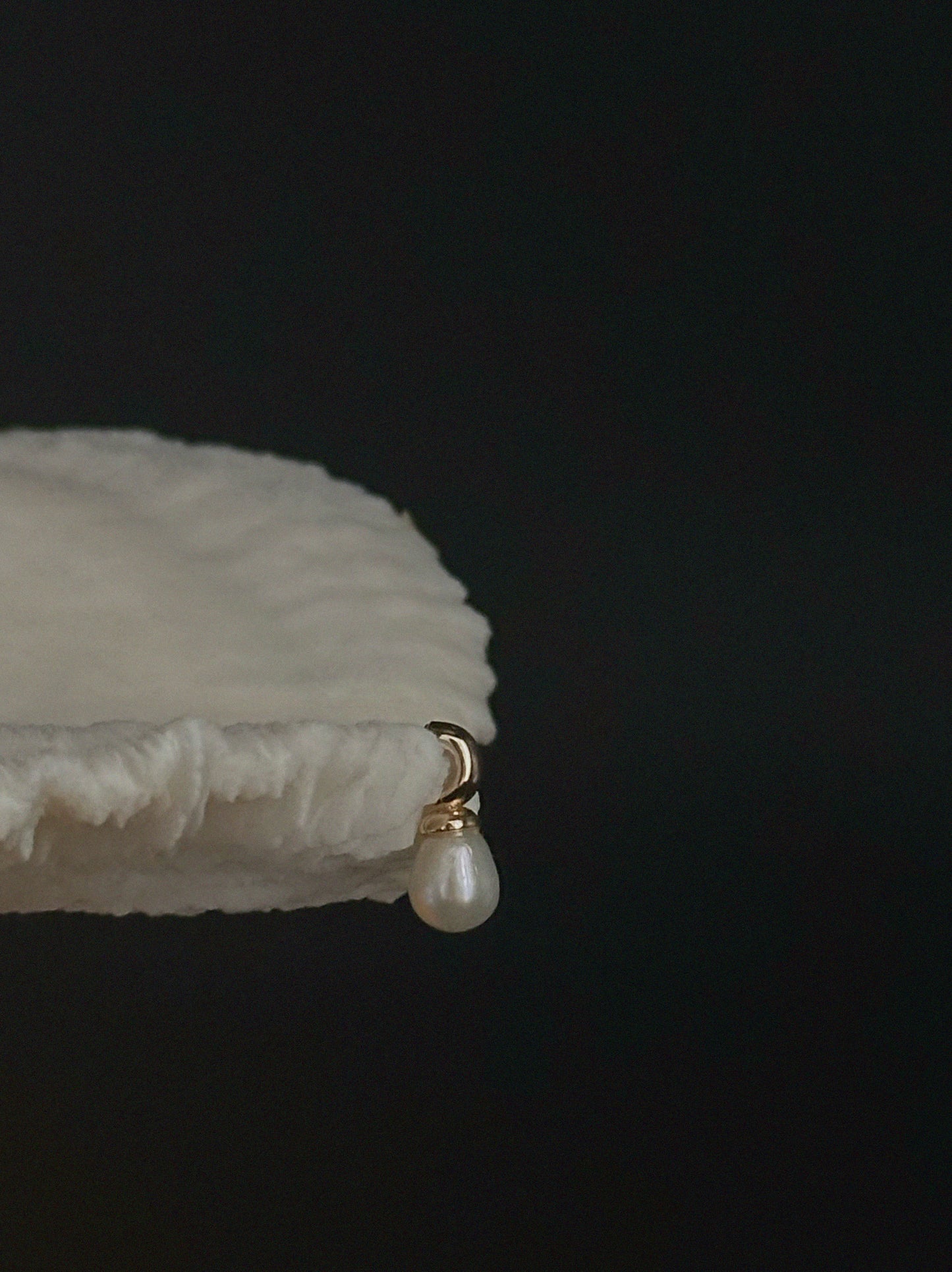 Small Drop Siren Ear Studs