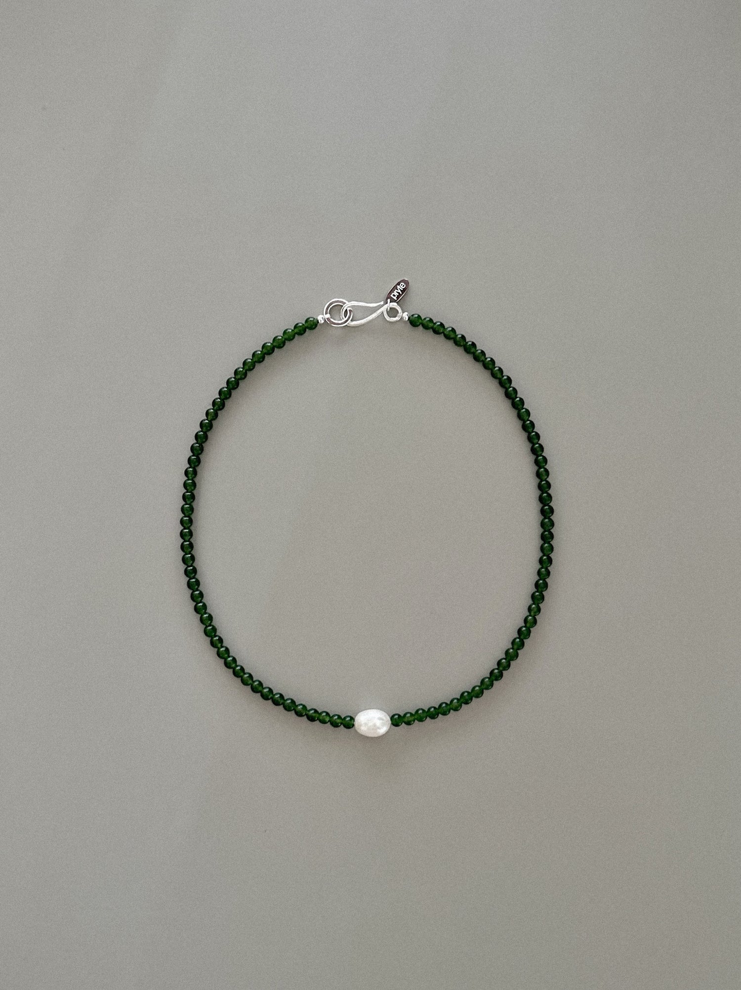 Agate Beads Siren Necklace, oval freshwater pearls with green agate — Pryte