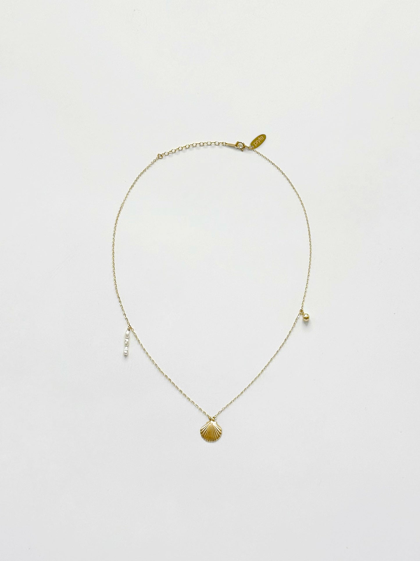 Gold Shell Anchor Necklace