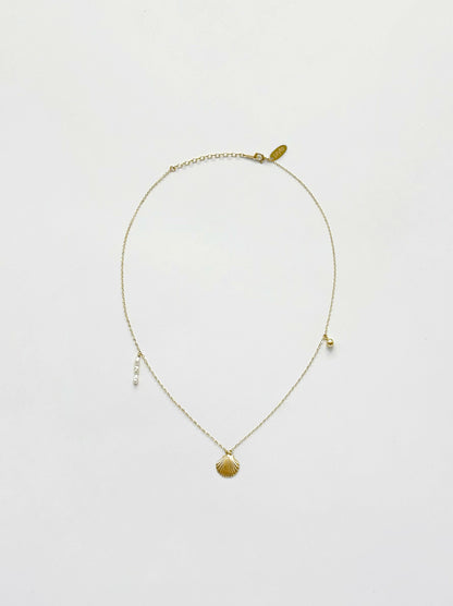 Gold Shell Anchor Necklace