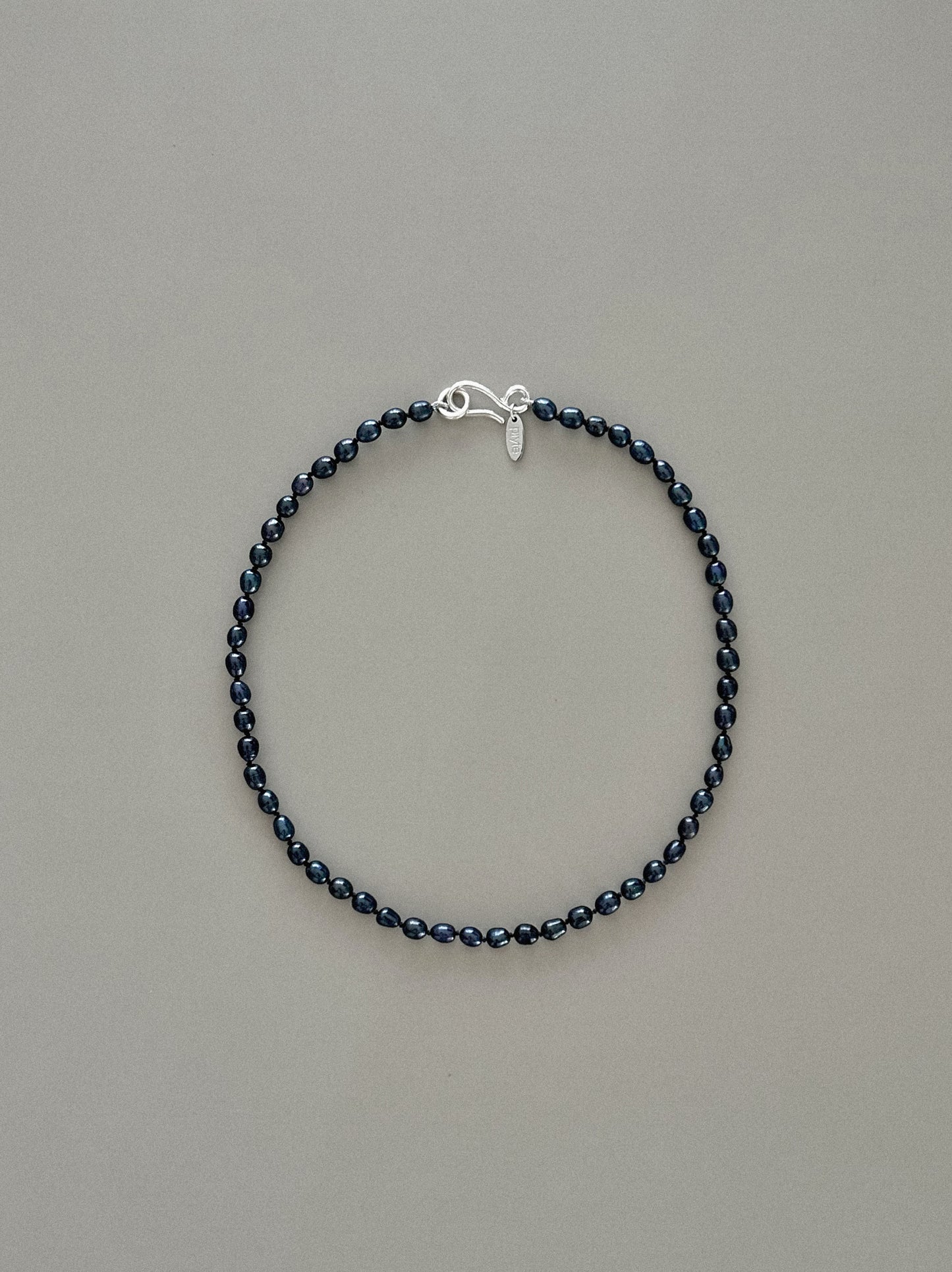 Oval Abyss Necklace