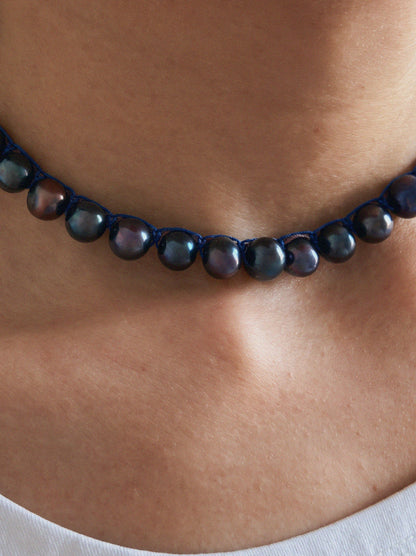 Surge Abyss Knot Necklace