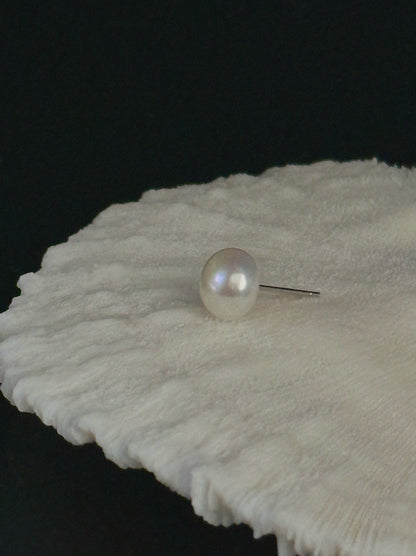 Large Pearl Ear Studs
