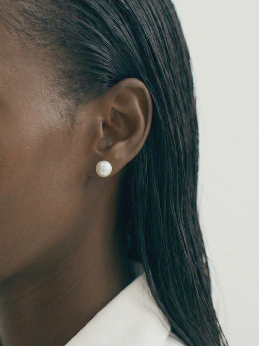 Large Pearl Ear Studs