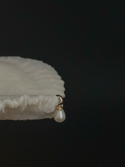 Small Drop Siren Ear Studs